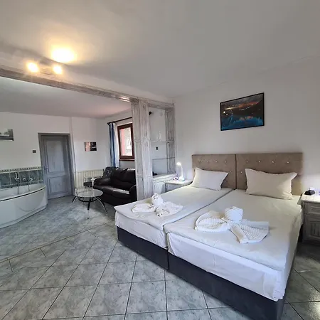 Kalvachevi Hotel